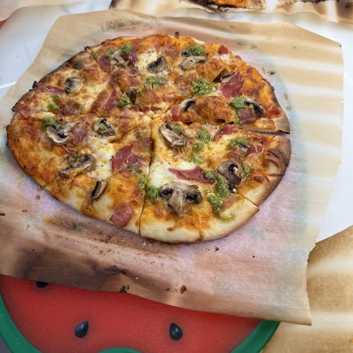 Img: food, pizza, food presentation